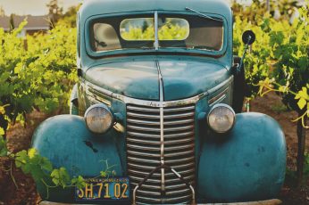 Vintage car wallpaper