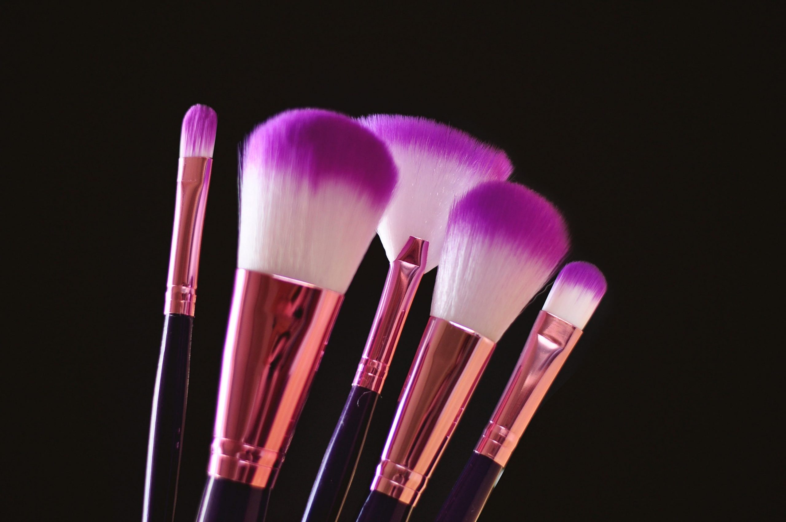 Wallpaper makeup brushes, bristles, purple, white, black, rose gold, studio shot