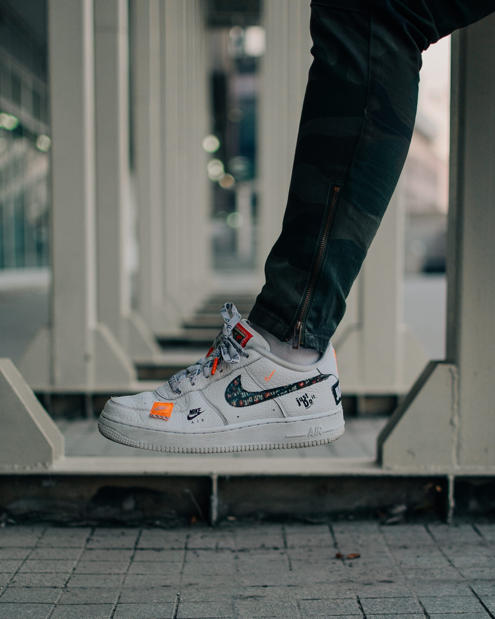 Wallpaper Selective Focus Photography Of Person Wearing Nike Air Force 1 Low Top Shoe