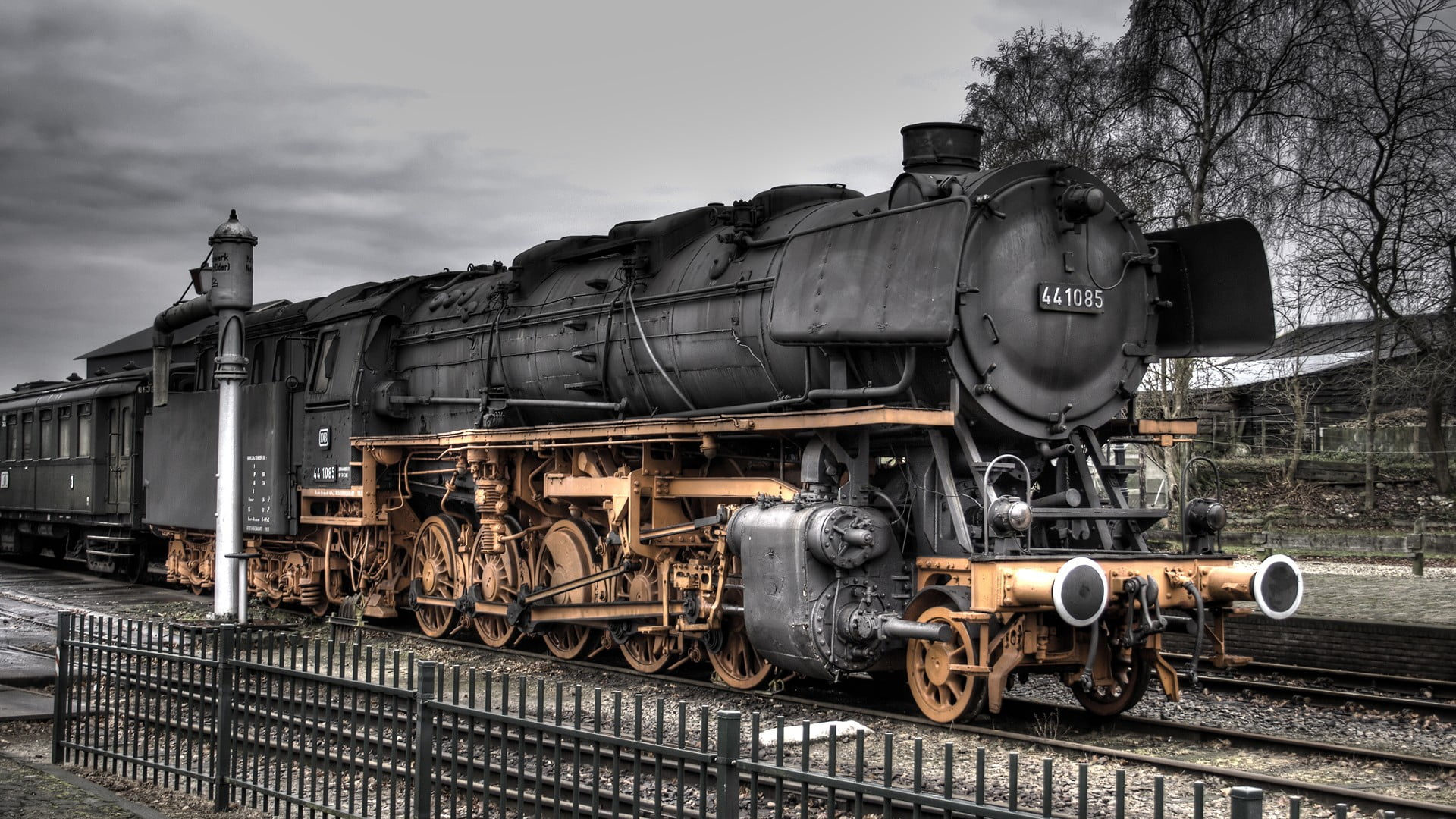 Vintage black and brown train, train station, railway, HDR, steam locomotive wallpaper, HDR, Empty