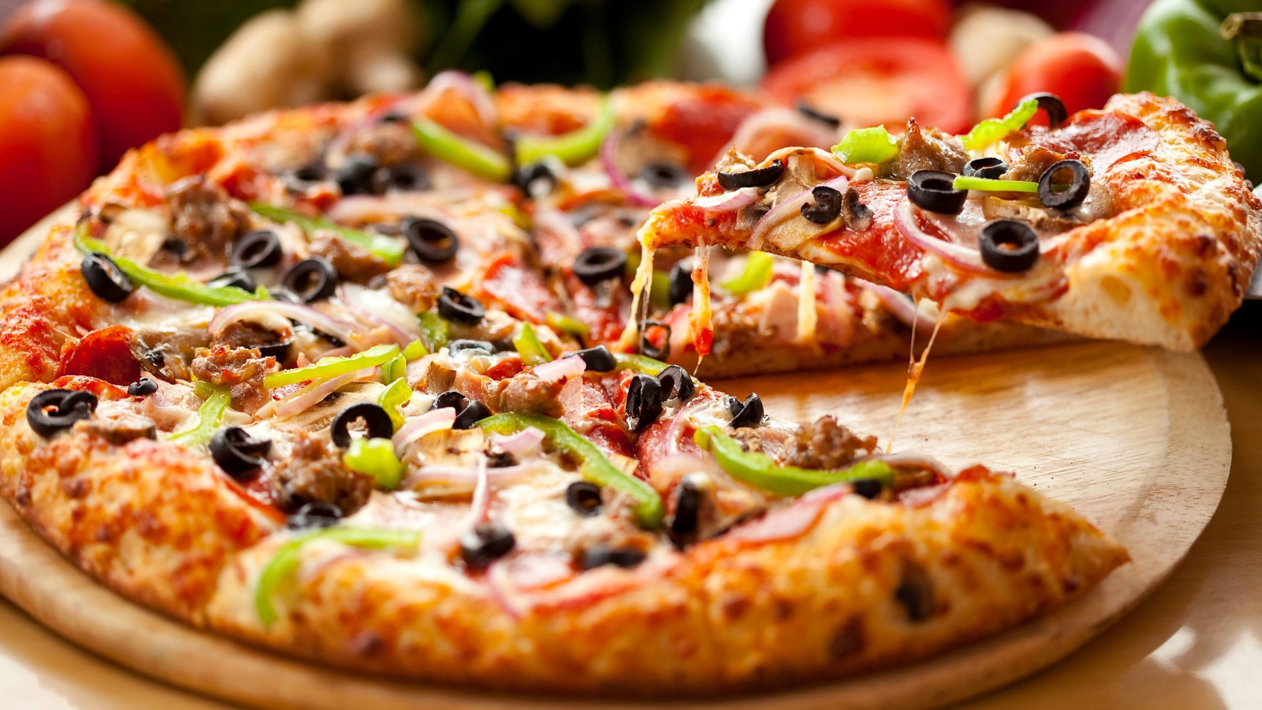 Pizza, food, food and drink, vegetable, cheese, dairy product wallpaper