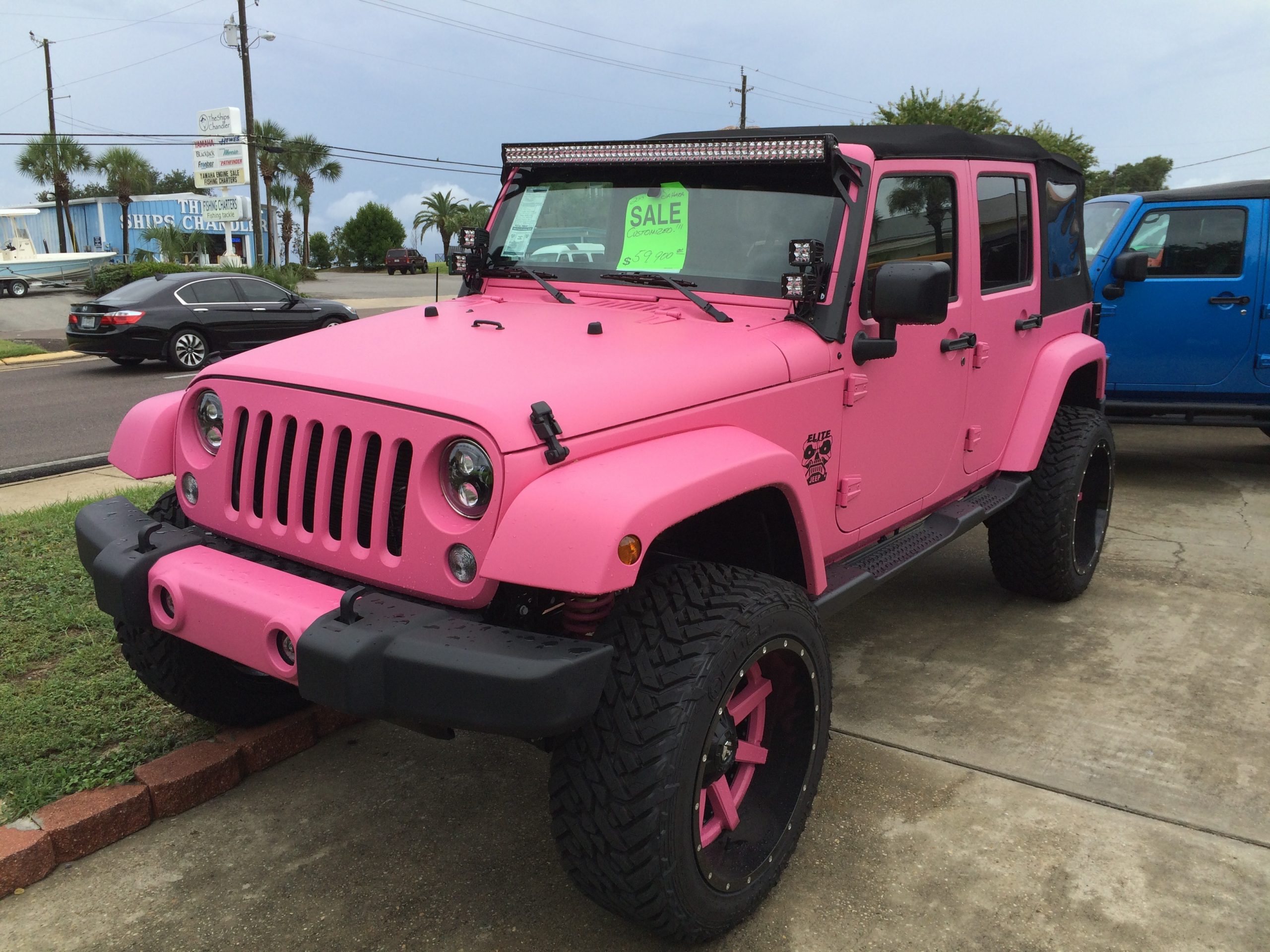 Wallpaper Jeep, sport, truck, pink, girly, car, rent, sale, transportation