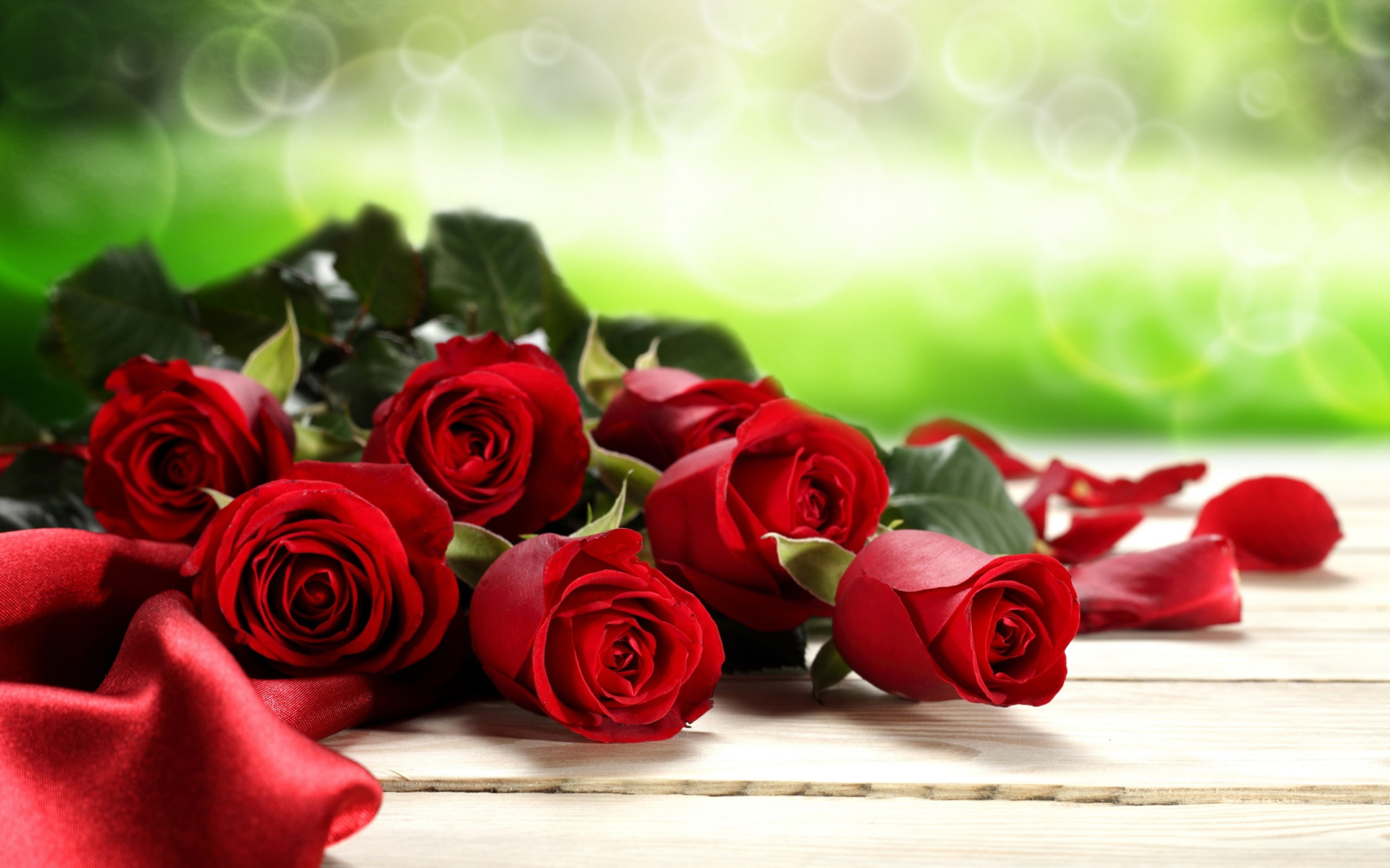 Red Roses Valentines Day wallpaper