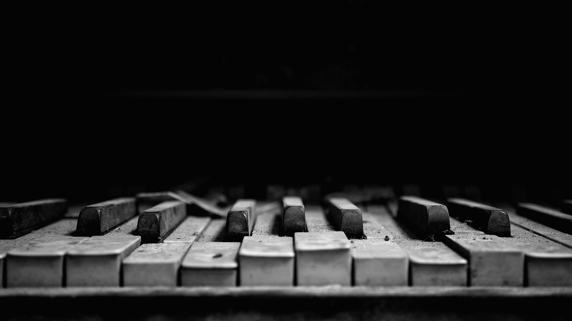 Wallpaper piano keys, grayscale photography of piano, monochrome, dust