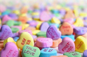 Assorted candies wallpaper, selective focus heart candy lot, valentine