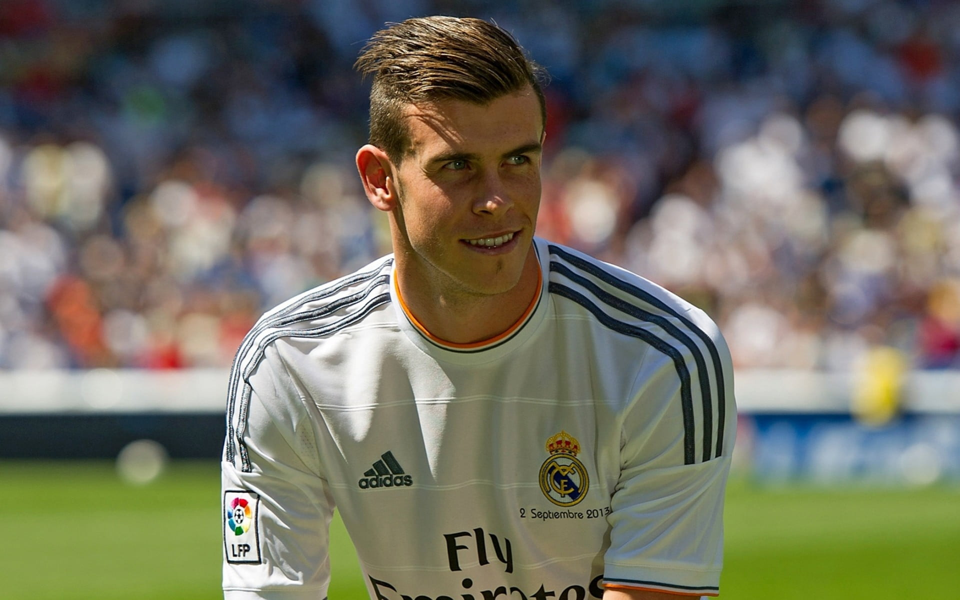 Gareth Bale wallpaper, Real Madrid, men’s white and black Adidas soccer jersey