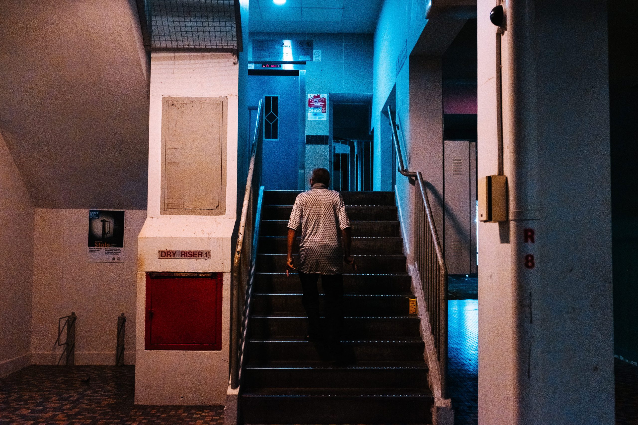 Singapore wallpaper, oldman, alone, lonely, stairs, ghetto, rundown, up