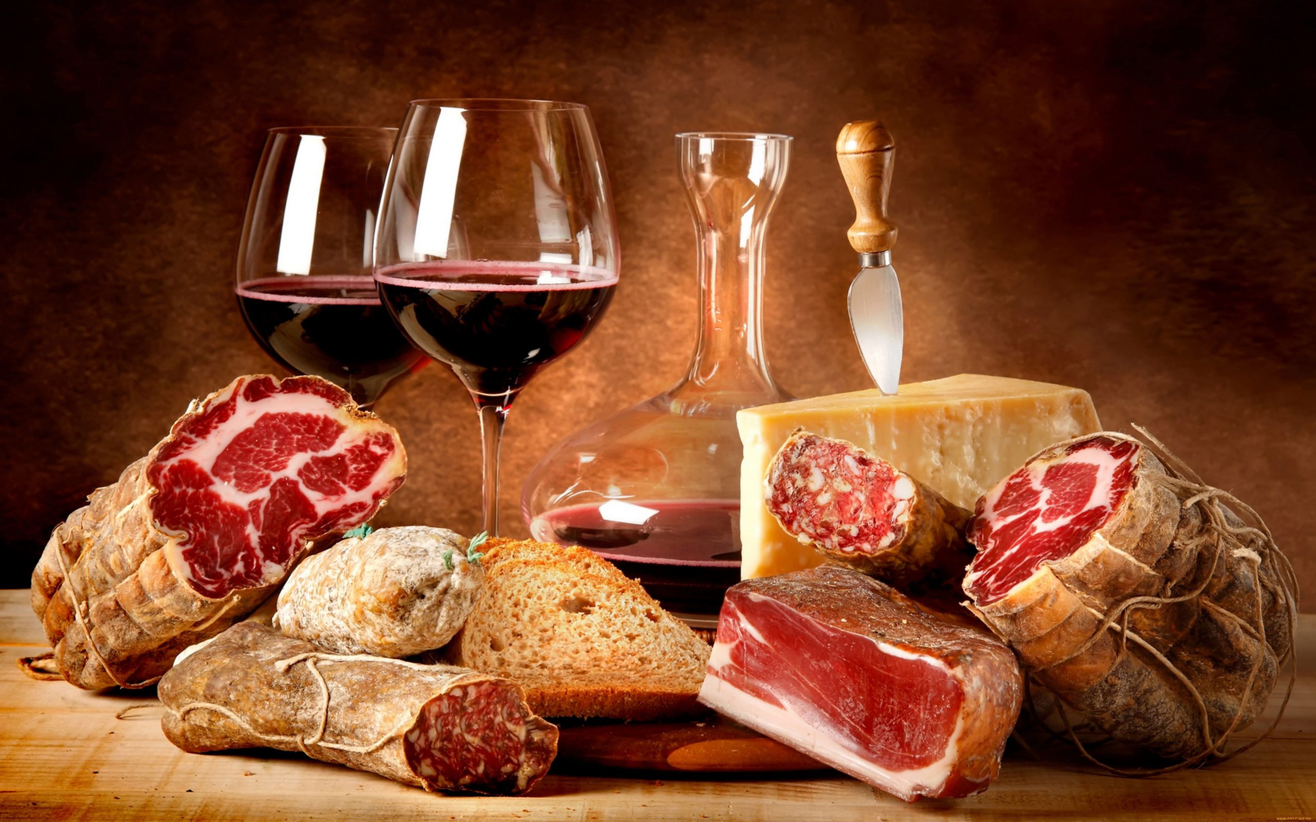 Raw meats and wine glasses wallpaper, cheese, food, food and drink, red wine