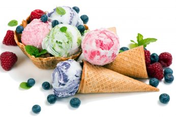 Ice cream wallpaper, food, fruit, berries, food and drink, berry fruit