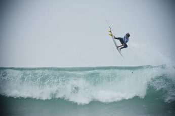 White surfboard, surfing, sea, waves, sport , sports, water, motion