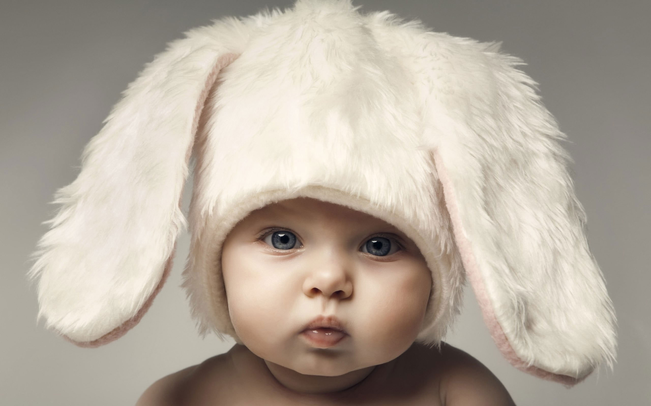 Wallpaper Babys White Rabbit Themed Aviator Hat, Face