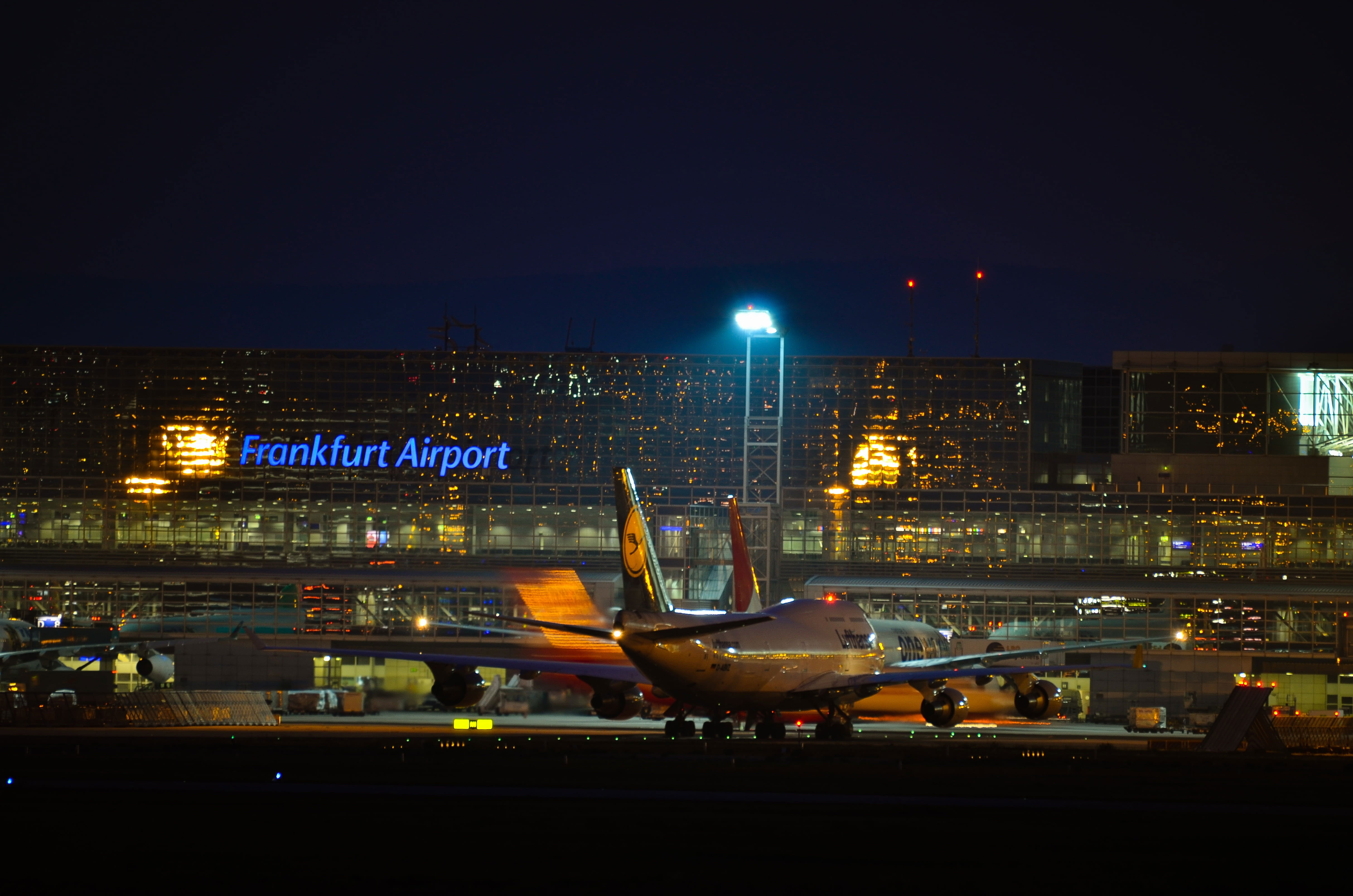 Wallpaper Airplane Near Frankfurt Airport, Fraport, Boeing, Airplane, Other
