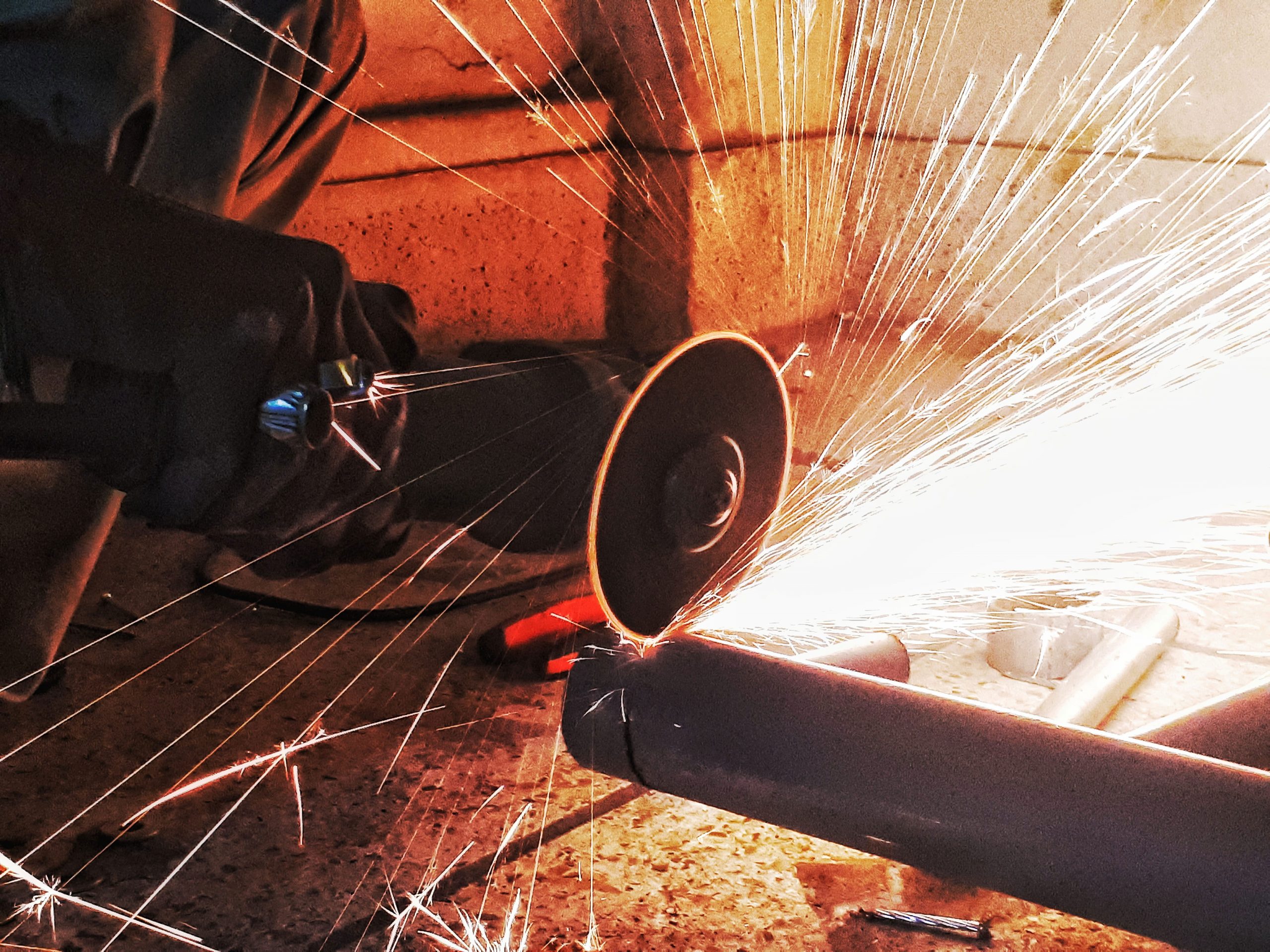 Wallpaper Person Grinding Pipe Steel Wool Photography