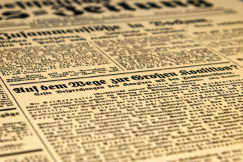 Wallpaper Newspaper, Press, Historically