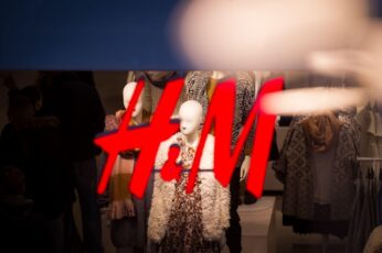 H&M Hd Wallpaper 4k Download Full Screen