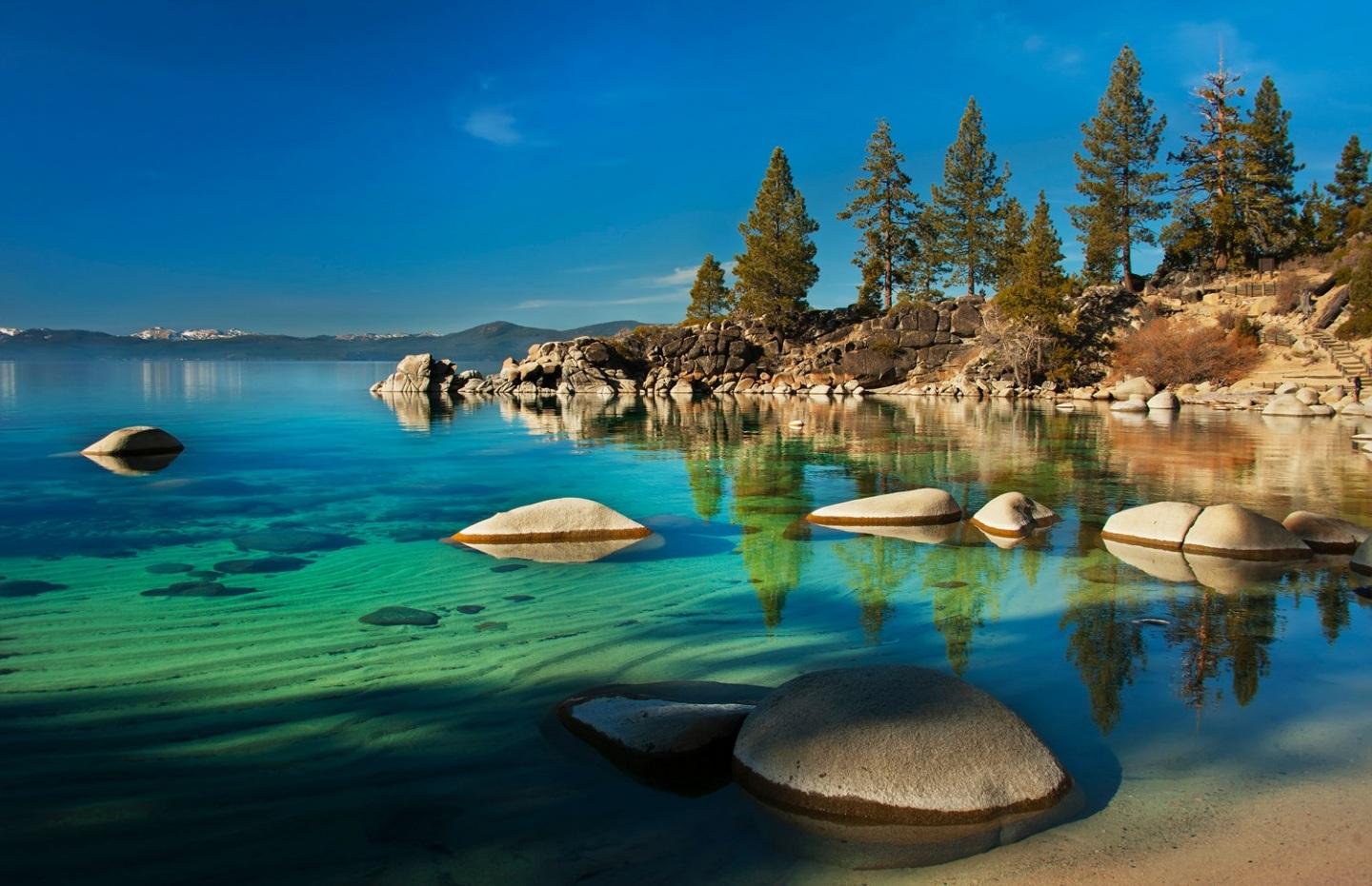 Premium Photo | Sunset above lake tahoe in california