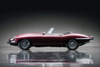 1964 Jaguar XKE Wallpaper