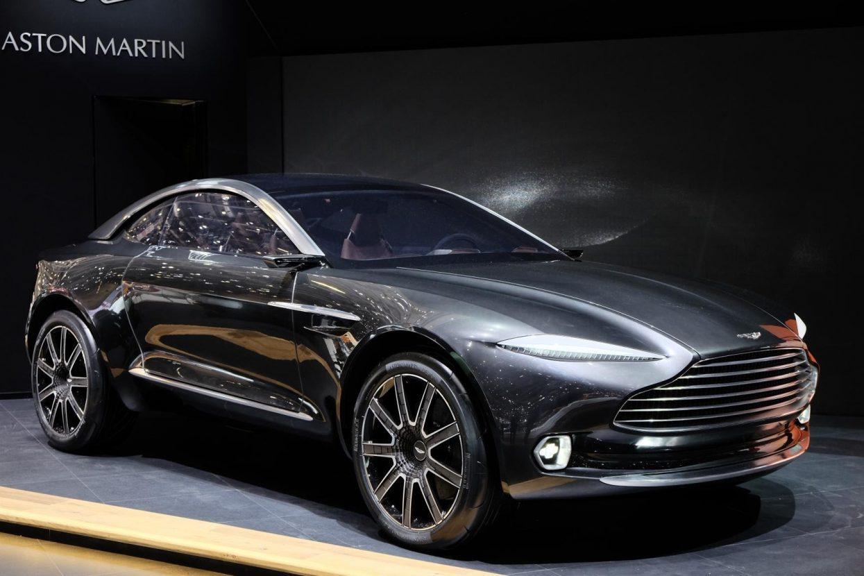 Aston Martin DBX Wallpaper 4k Download