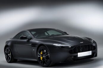 Aston Martin V8 Vantage 1080p Wallpaper