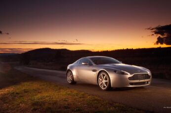 Aston Martin V8 Vantage 4k Wallpaper Download For Pc