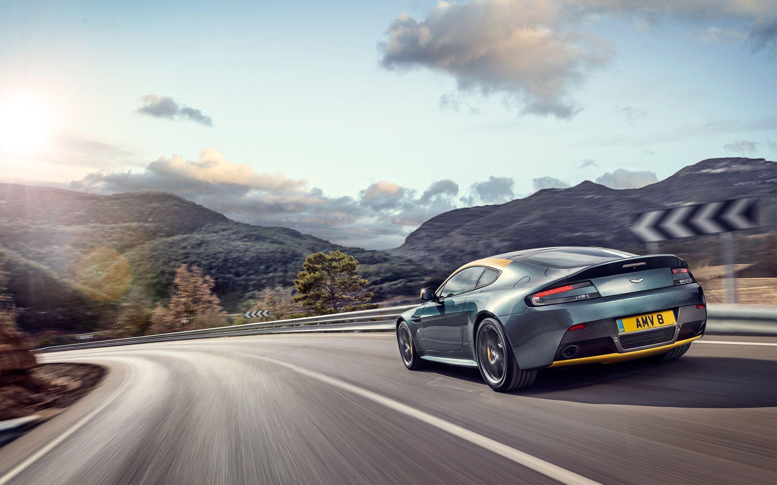Aston Martin V8 Vantage Wallpaper 4k Download For Laptop