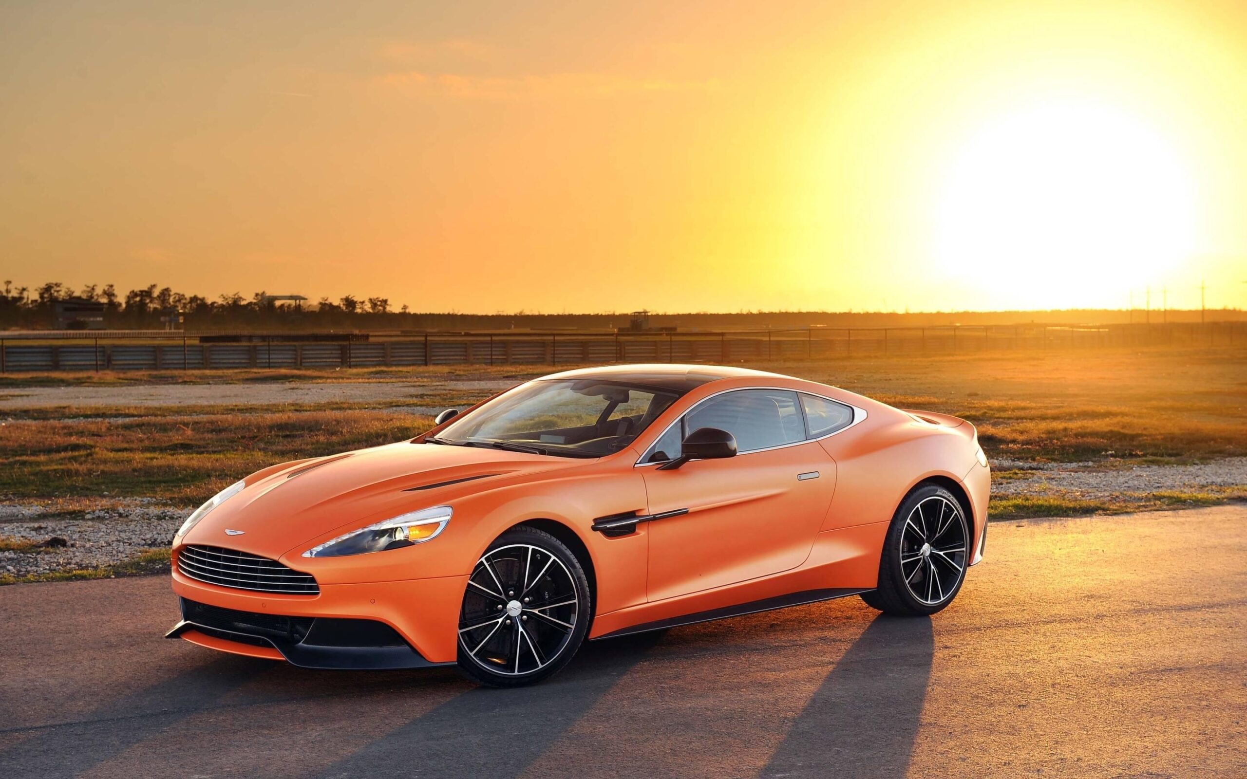 Aston Martin Vanquish 2018 Wallpapers For Free