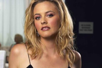 Alicia Silverstone Hd Wallpapers For Pc