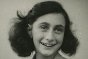 Anne Frank Wallpaper 4k Download