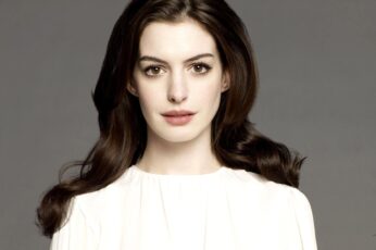 Anne Hathaway Wallpaper For Pc