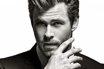 Chris Hemsworth Wallpaper Photo