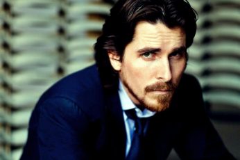 Christian Bale lock screen wallpaper